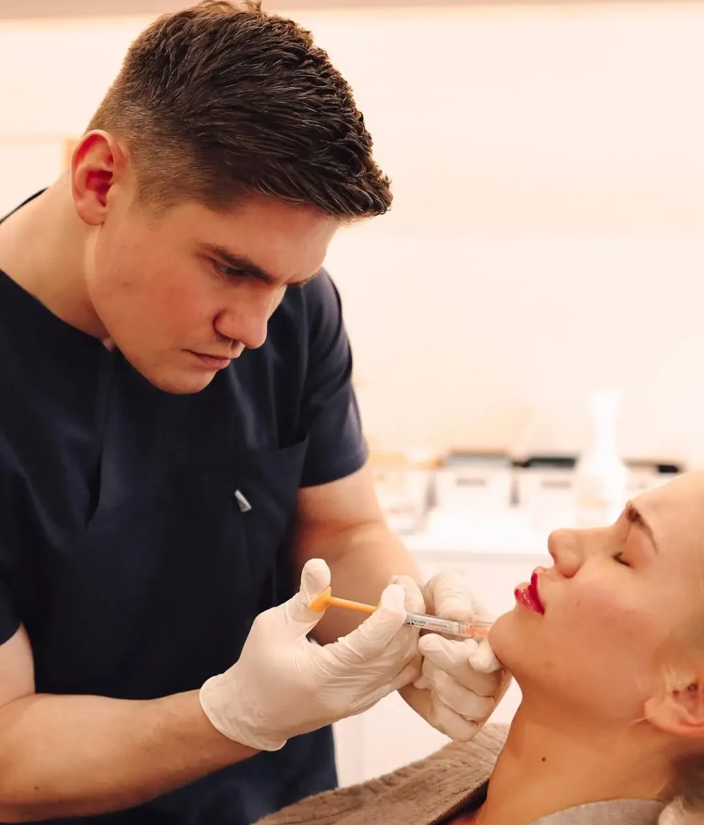 FULL-FACE 💉 @faltenfrei_aesthetik